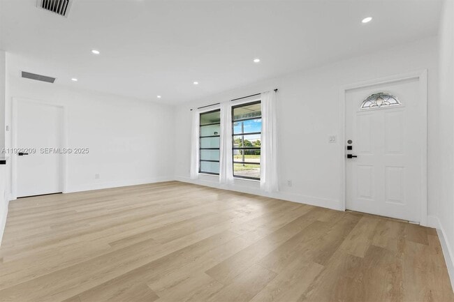 Photo - 2610 NW 83rd Ave