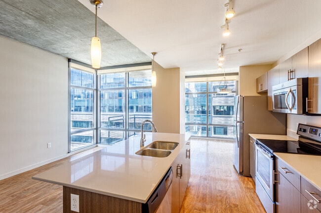 2BR, 2BA - Coltrane - Cadence Union Station