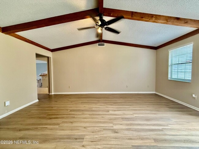 Photo - 4949 Azure St