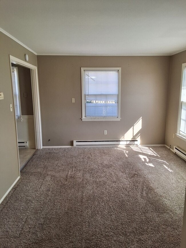Photo - 2-bedroom house for $925 per month