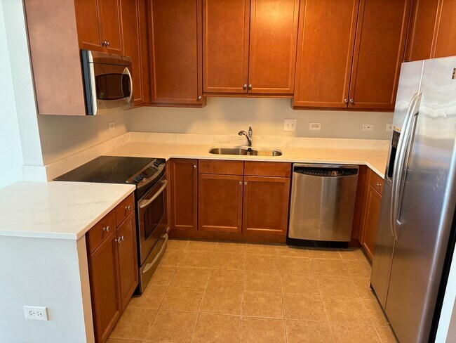 Photo - 130 N Garland Ct Unidad 2404