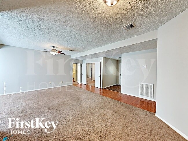 Photo - 9311 Wallingham Dr