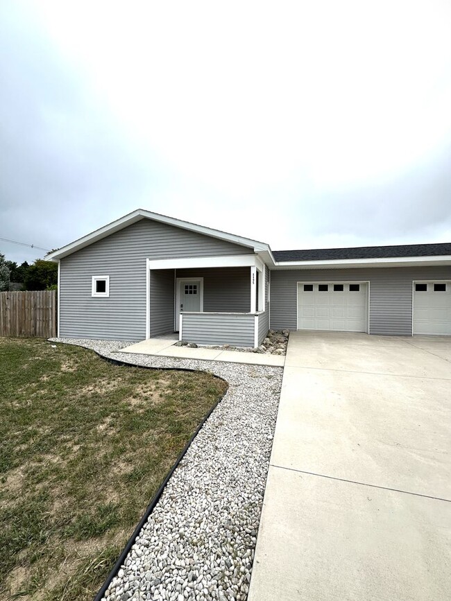 Quiet Modern Duplex on E. Bingham Rd - Quiet Modern Duplex on E. Bingham Rd Casa