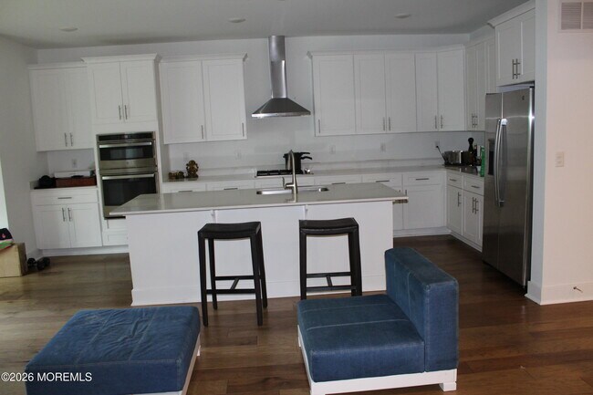 Photo - 139 Woolley Ct