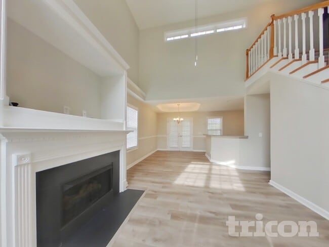 Photo - 320 Providence Rd