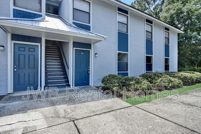 Building Photo - 10825 Key Haven Blvd Rental