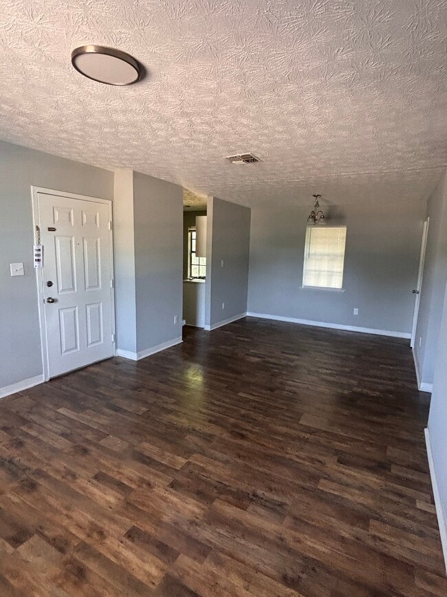 Building Photo - 821 W Edgemont Ave Unit 833 Rental