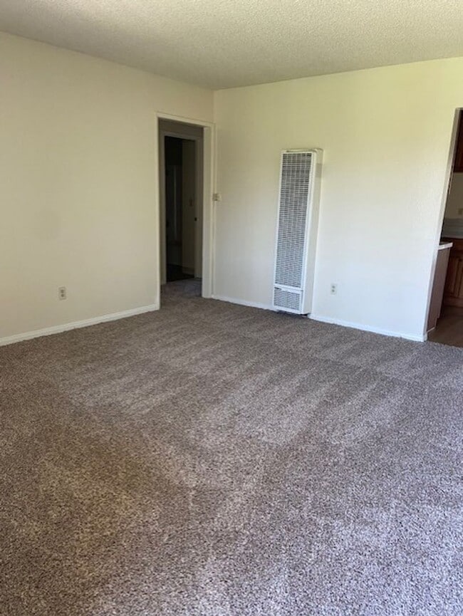 Photo - Sunset Oaks Apartments