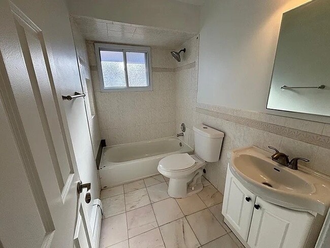 Photo - 303 West Ln