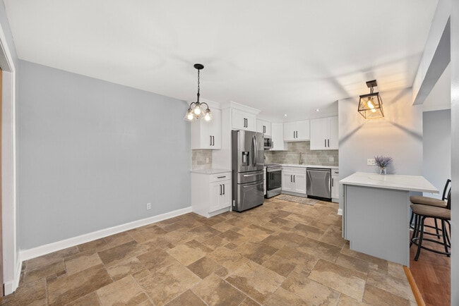 Photo - 20224 S Frankfort Square Rd