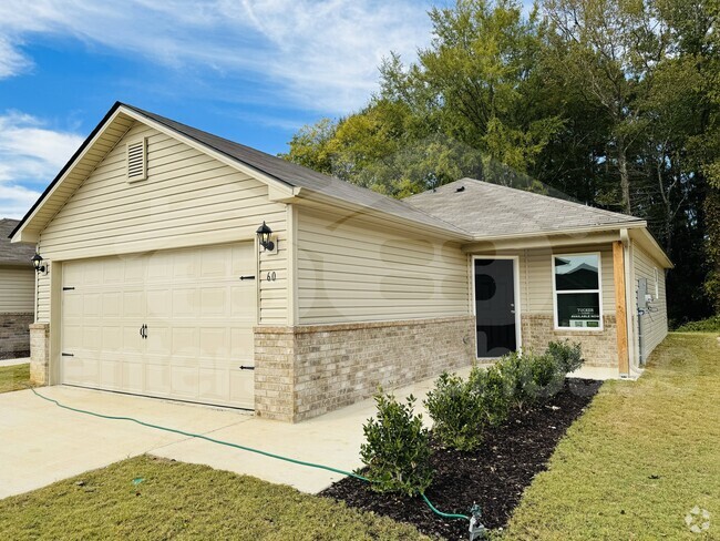 Building Photo - 60 Jonathan Dr Rental