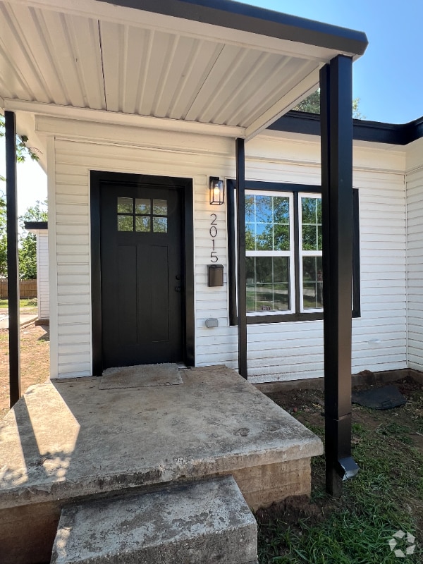 Building Photo - 2015 Garfield St Rental