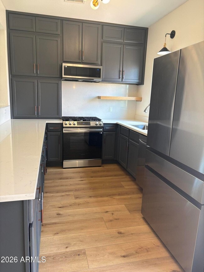 Photo - 670 Brindle Dr