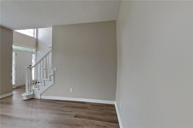 Photo - 1209 Lainster Dr SE