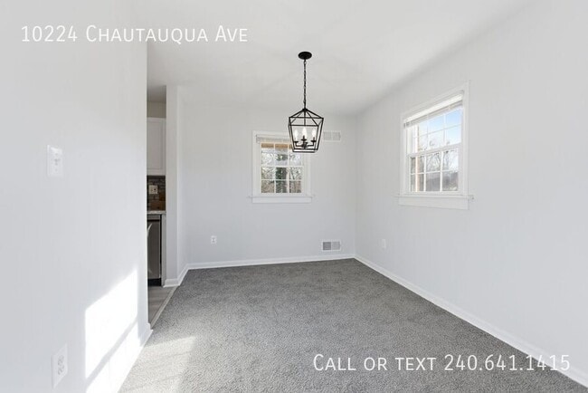 Photo - 10224 Chautauqua Ave