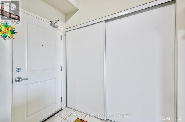 Photo - 620 Sauve St Unit 203
