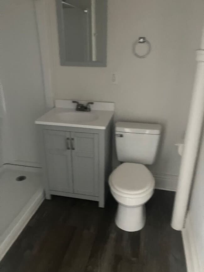 Photo - 803 E Washington St