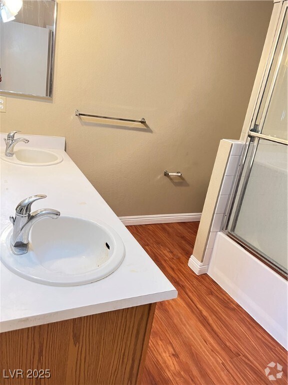 Building Photo - 2180 Pinetop Ln Unit 102 Rental