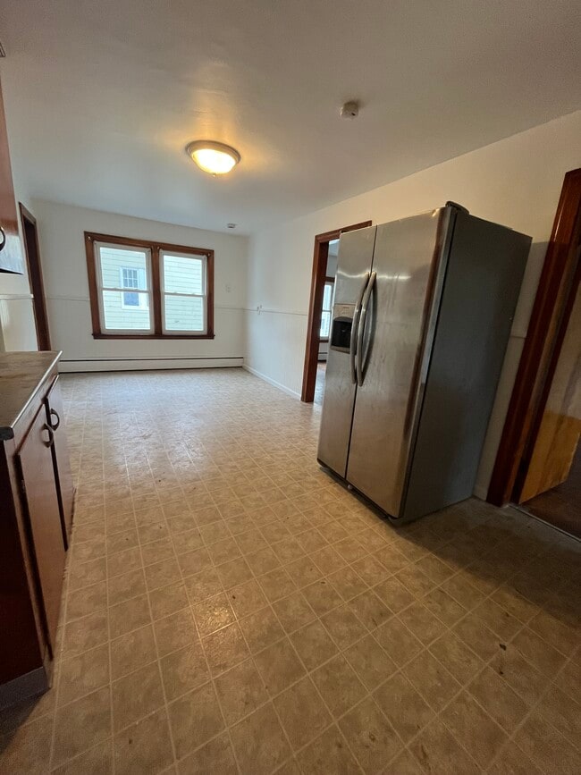 Photo - 9 Division St Unidad 3R