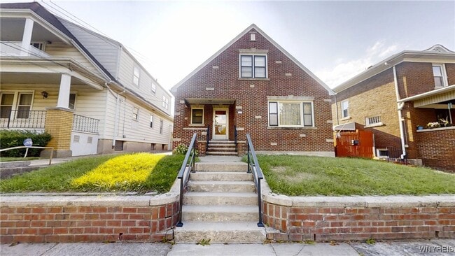 Building Photo - 532 16th St Rental