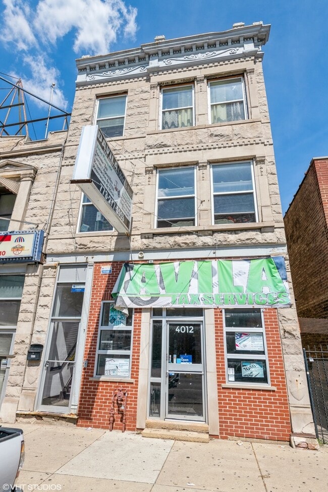 Photo - 4012 W Armitage Ave Apartment Unit 2F