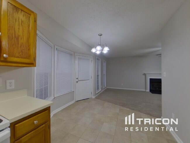 Photo - 3329 Whitebridge Ln Casa