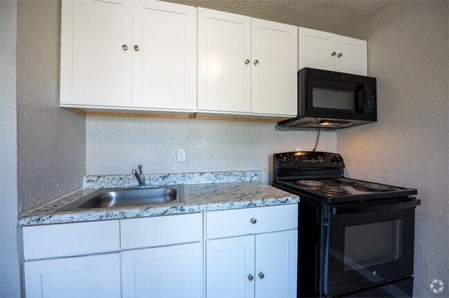 2BR, 1BA- 600SF - Kitchen