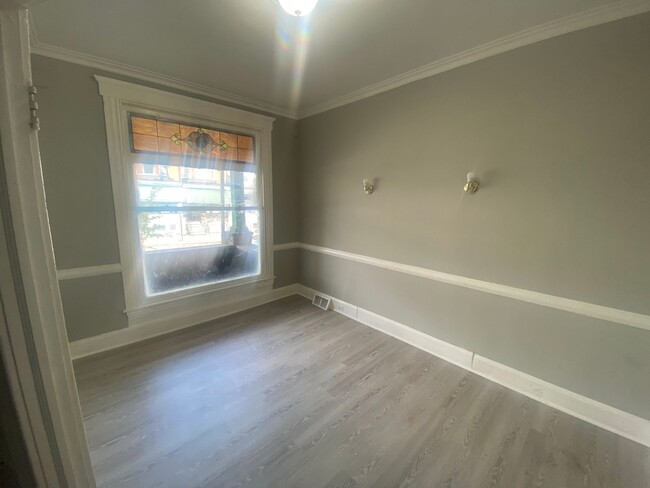 Building Photo - 1706 N Bentalou St Unit 1 Rental