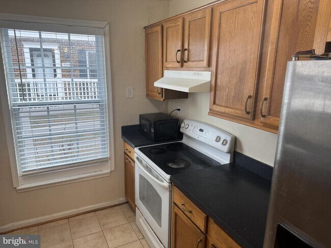 Photo - 540 Peacock Dr