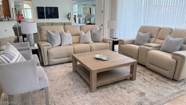 Photo - 391 4th St S Unidad 401