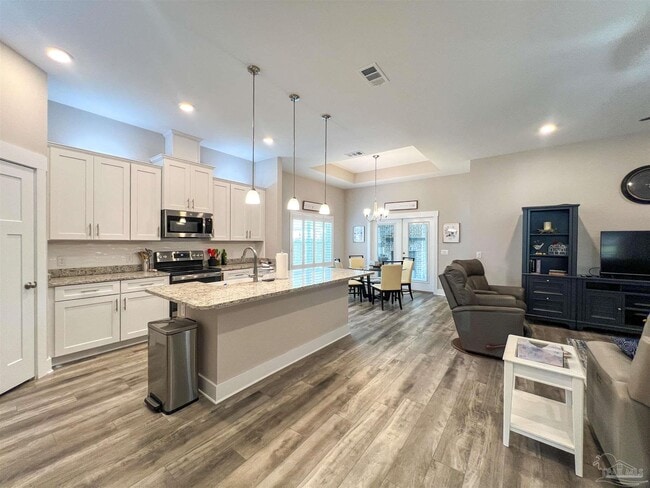 5686 Dunridge Drive