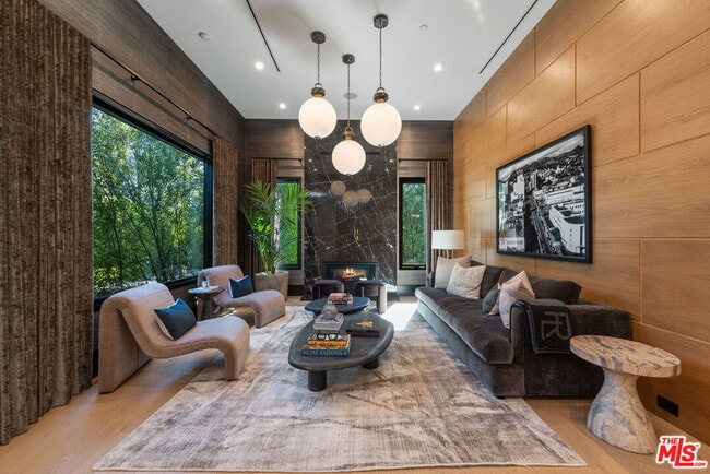 Photo - 17228 Otsego St