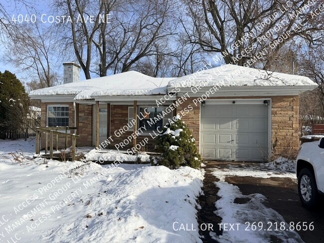 Building Photo - 4040 Costa Ave NE