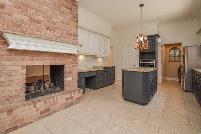 Photo - 8010 White Marsh Ct