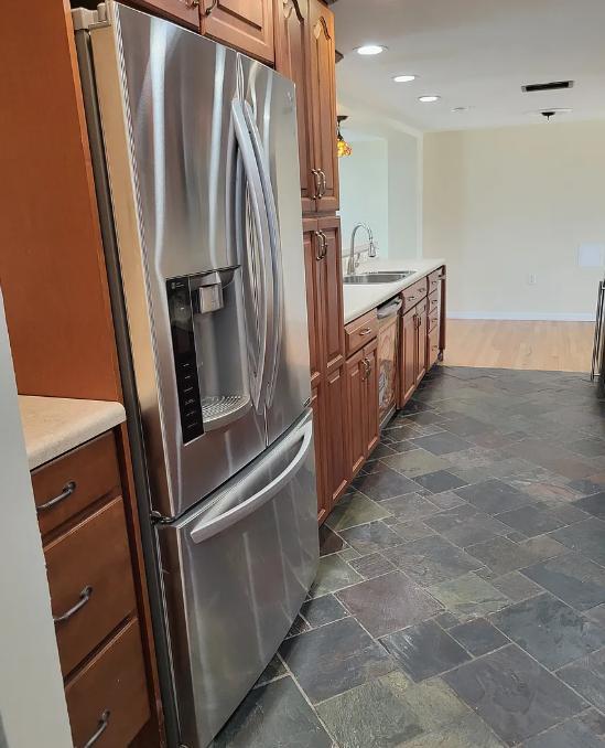 Photo - 5439 Portola Ave