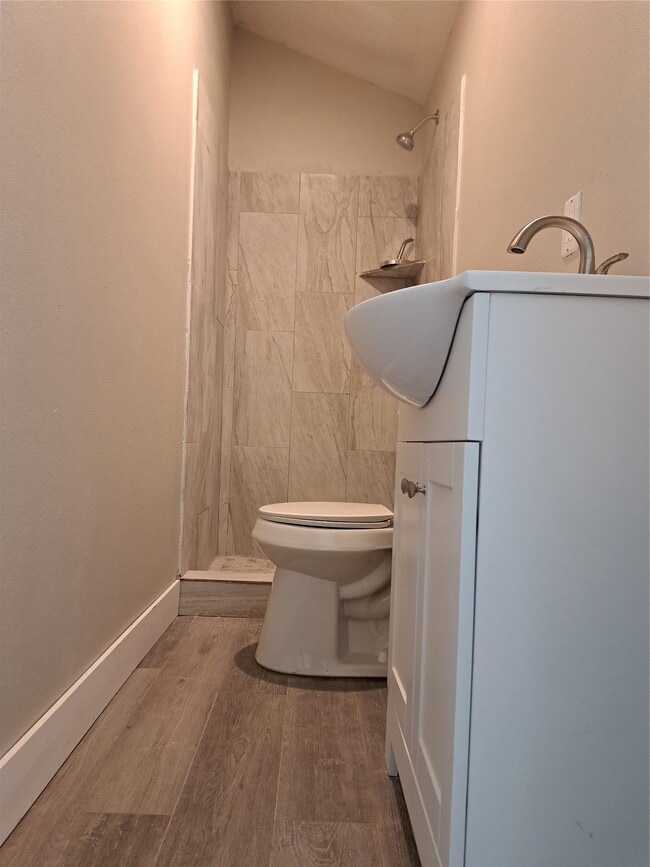 Photo - 1516 W Creek Dr Unidad B