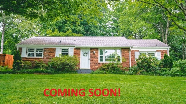 Building Photo - Four bedroom in Nashville