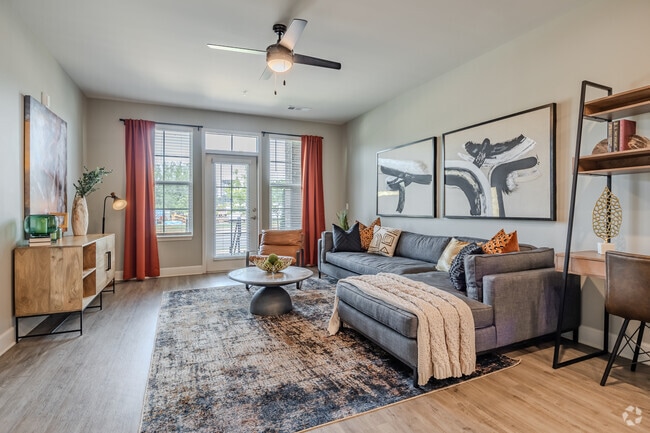 2BR, 2BA - 1117SF - Living Room