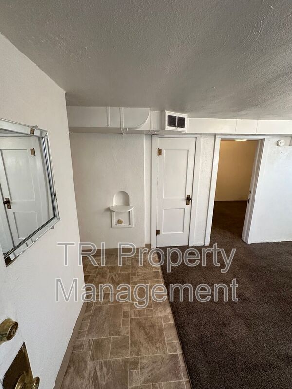 Photo - 2224 9th Ave