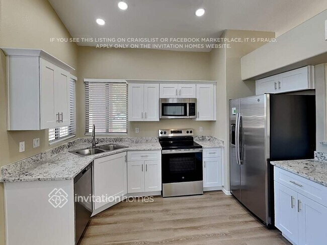 Photo - 20 S Surfside Dr