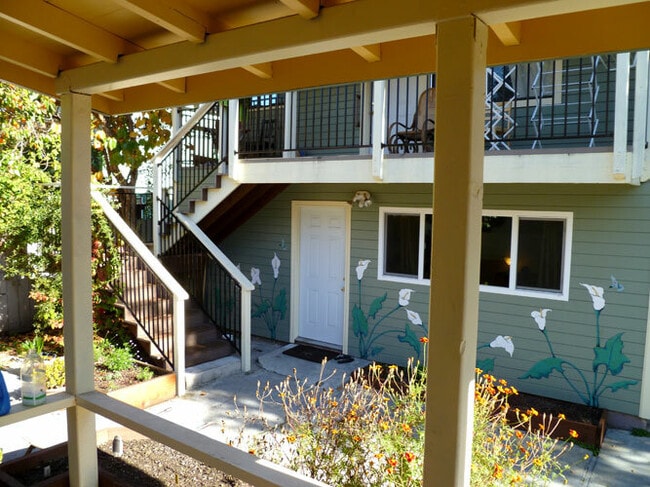 Photo - 2909 King St