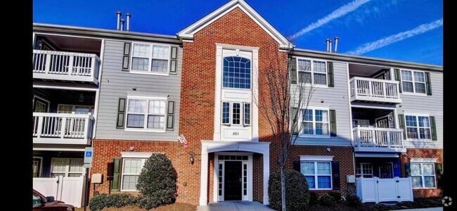 Building Photo - 501 Constellation Square SE Unit H Rental