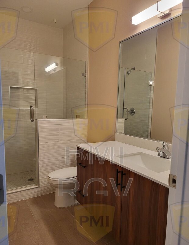 Photo - 3009 W Kenwood St Unit 4