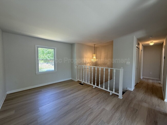 Photo - 74 Powers St