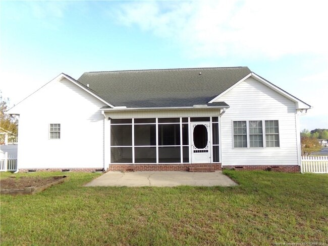 Photo - 290 Robeson St