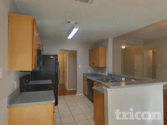 Photo - 917 Red Oak Trails