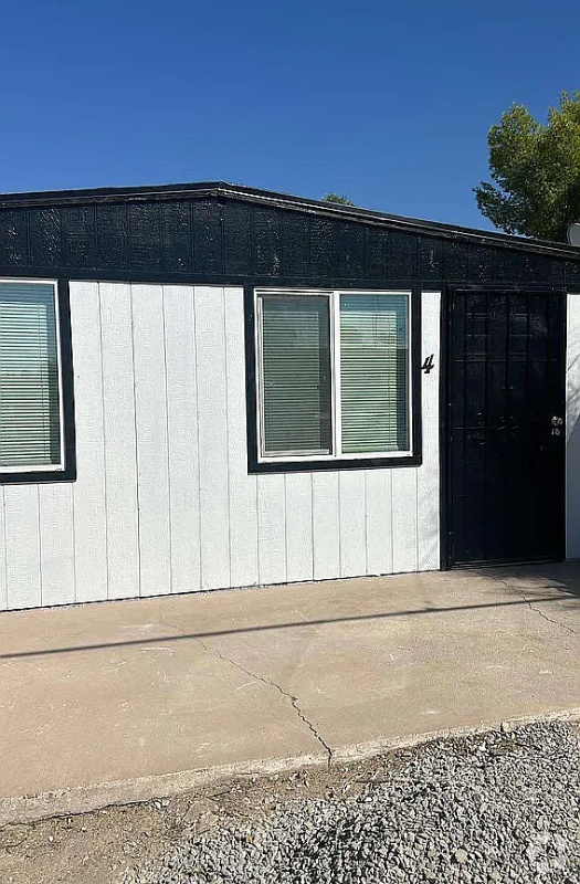 Building Photo - 133 W Birdman Dr Unit 4 Rental