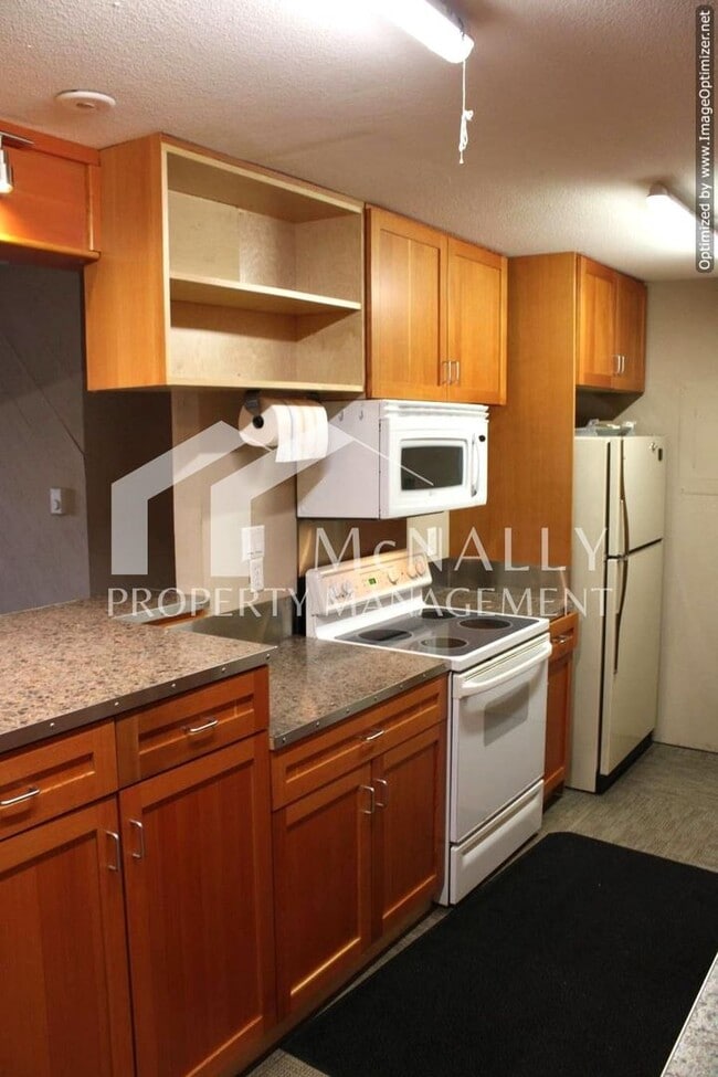 Photo - 1 Bedroom, 1 Bathroom Condo – Approx. 605 Sq. Ft.