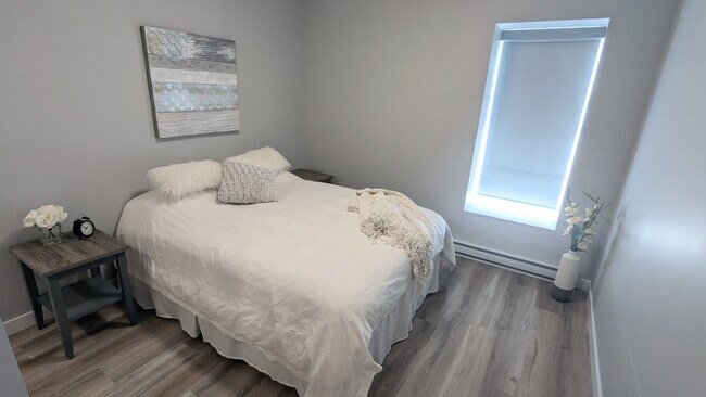 Photo - 475 St Anne's Rd Unit 317