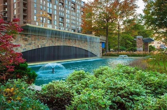 BrookHouse - 44 Washington St Unit 506